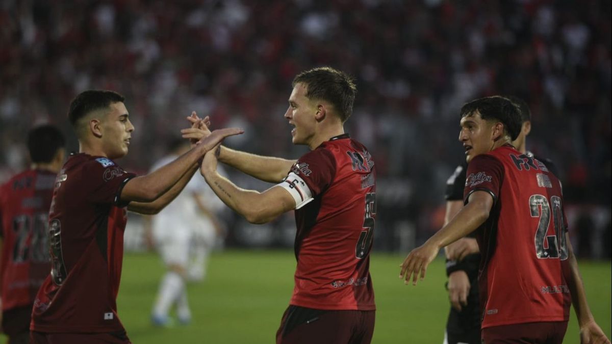 Del sufrimiento a la reacción: Newell's empató con Boca en el Coloso