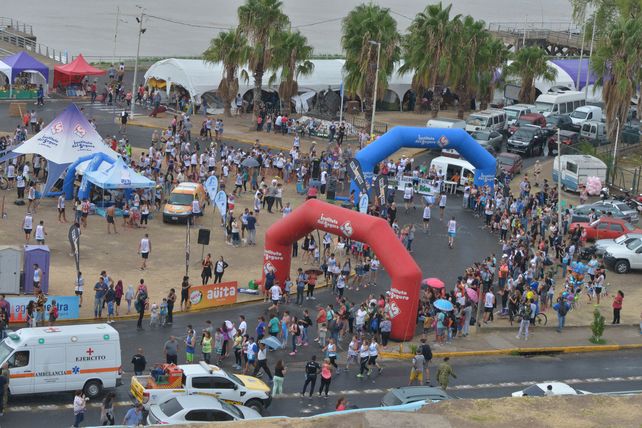 700 maratonistas homenajearon a los héroes de Malvinas en Paraná