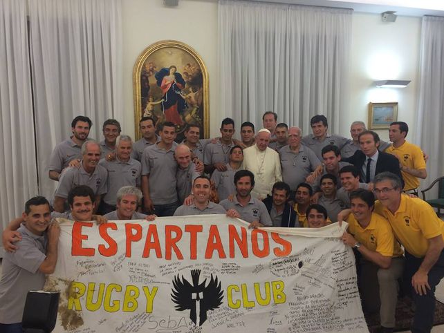 Testimonios de fe de Los Espartanos. (Foto: Celina Mutti Lovera / La Capital)