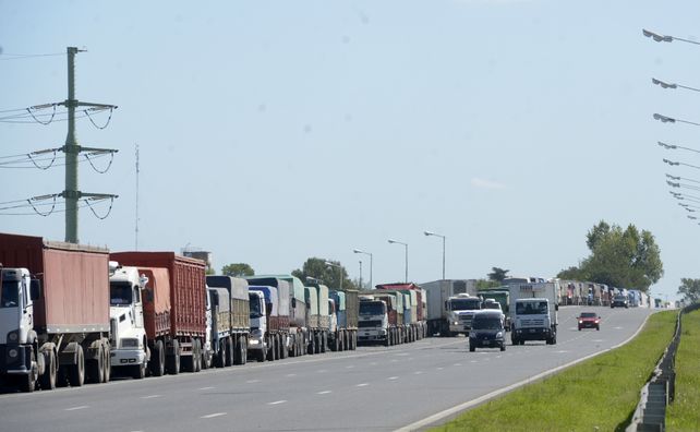 El ingreso de camiones al complejo portuario de la región fue récord en diciembre.