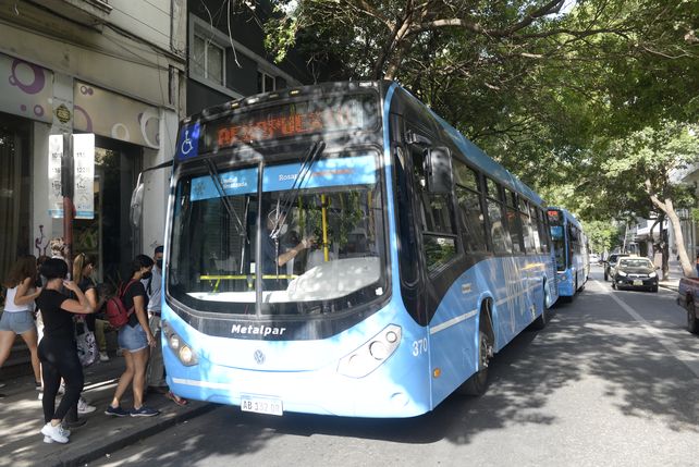 La empresa de capitales mendocinos dejará de operar esta semana en Rosario y sus líneas serán absorbidas por Movi y Rosario Bus.