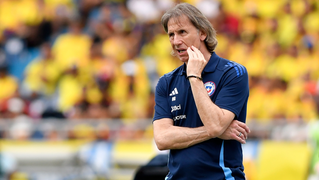 Ricardo Gareca sufrió una dura derrota del seleccionado chileno ante Colombia por 4 a 0.