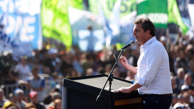 Balotaje: partido crítico con Sergio Massa llamó a votarlo
