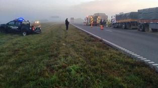 Dos muertos en accidentes en la autopista Santa Fe - Rosario