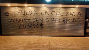 Aparecieron pintadas con amenazas para el vicepresidente de Vélez