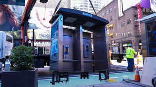 Desconectaron la última cabina telefónica pública de Nueva York
