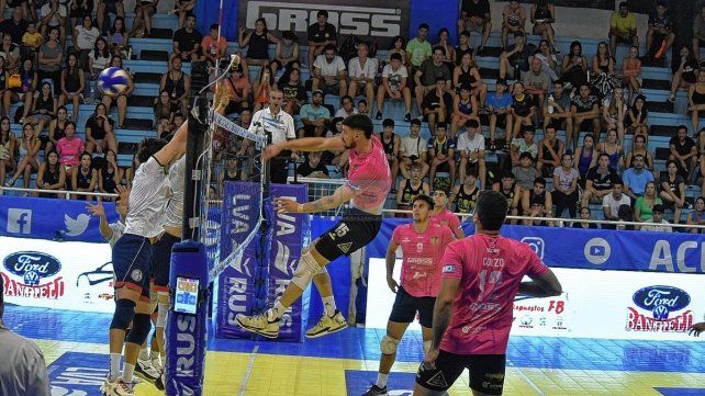 Gross Paracao tuvo que sufrir nuevamente para ganar