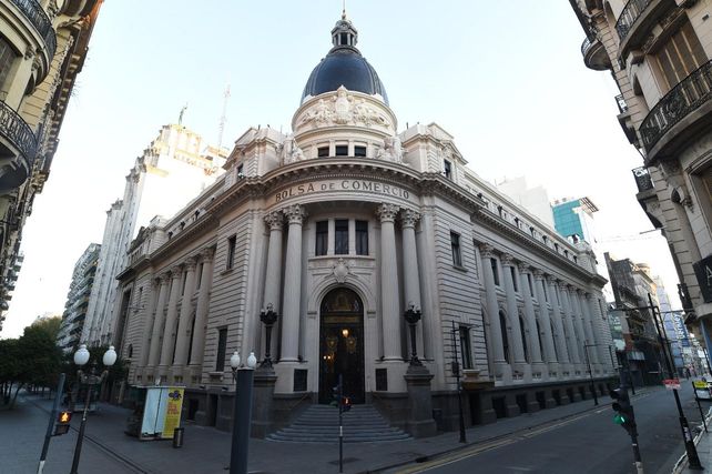 Con sus 2.000 ediciones y un equipo de profesionales más numeroso