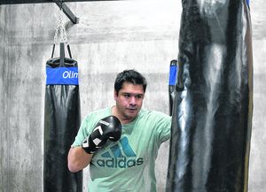 Detuvieron al excampeón de boxeo Matías Vidondo por amenazar con un arma a un hombre