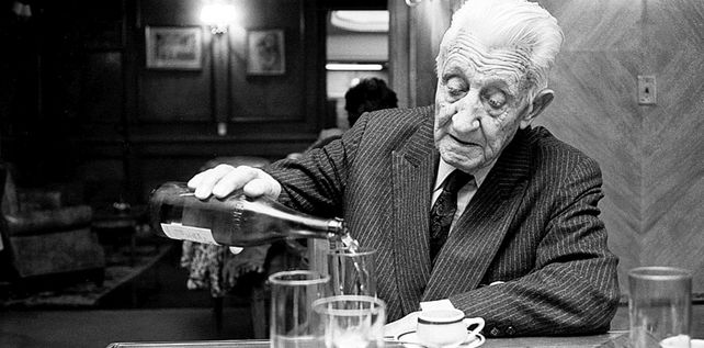 La figura del médico Arturo Umberto Illia se erigió con los años en símbolo de simpleza