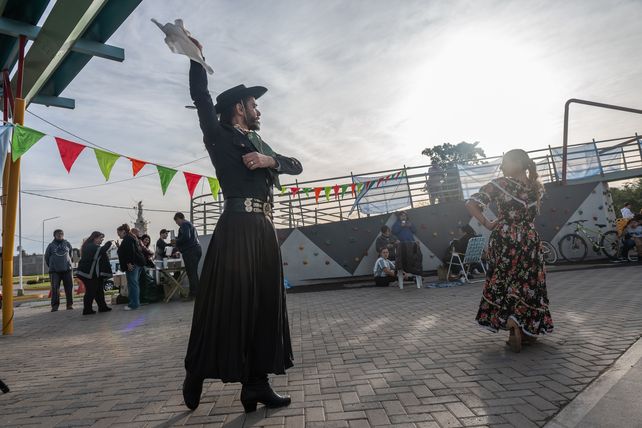 Timbúes celebró el Día de la Bandera con una jornada en el Parque Urbano