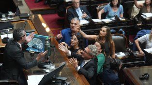 Diputados se encaminaba en la madrugada a dar media sanción a la reforma laboral