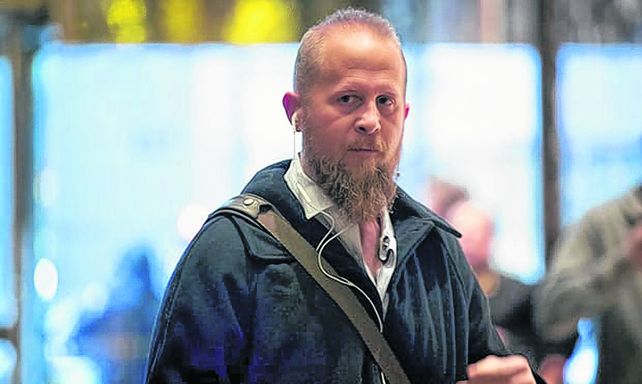 monje negro. Brad Parscale